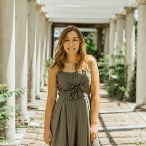 Meet your posher🌻